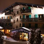 Hotel L'hermine Blanche 3*
