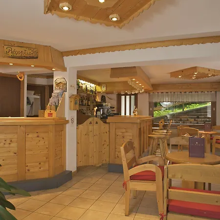 L'hermine Blanche Hotell