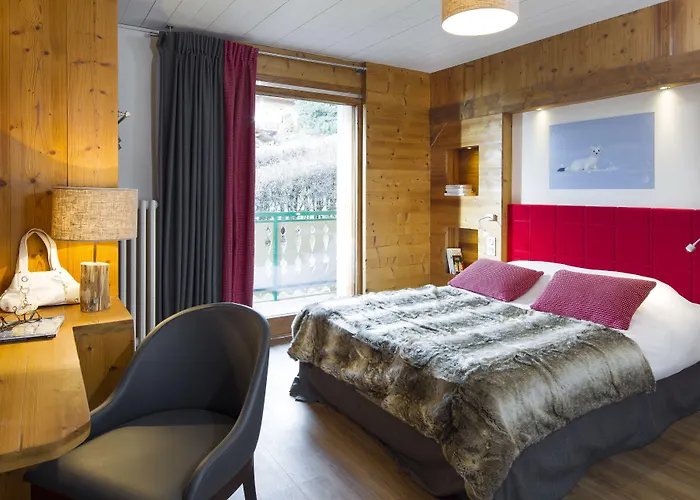 L'hermine Blanche Morzine