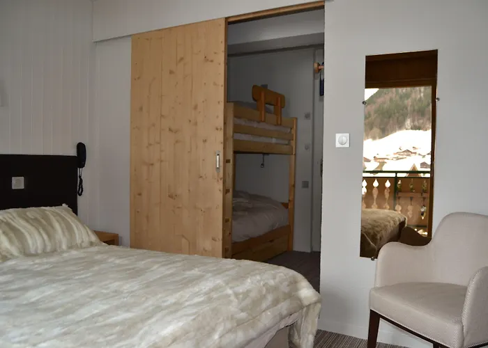 L'hermine Blanche Morzine