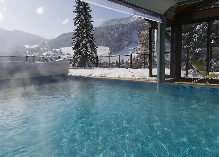 L'hermine Blanche Morzine